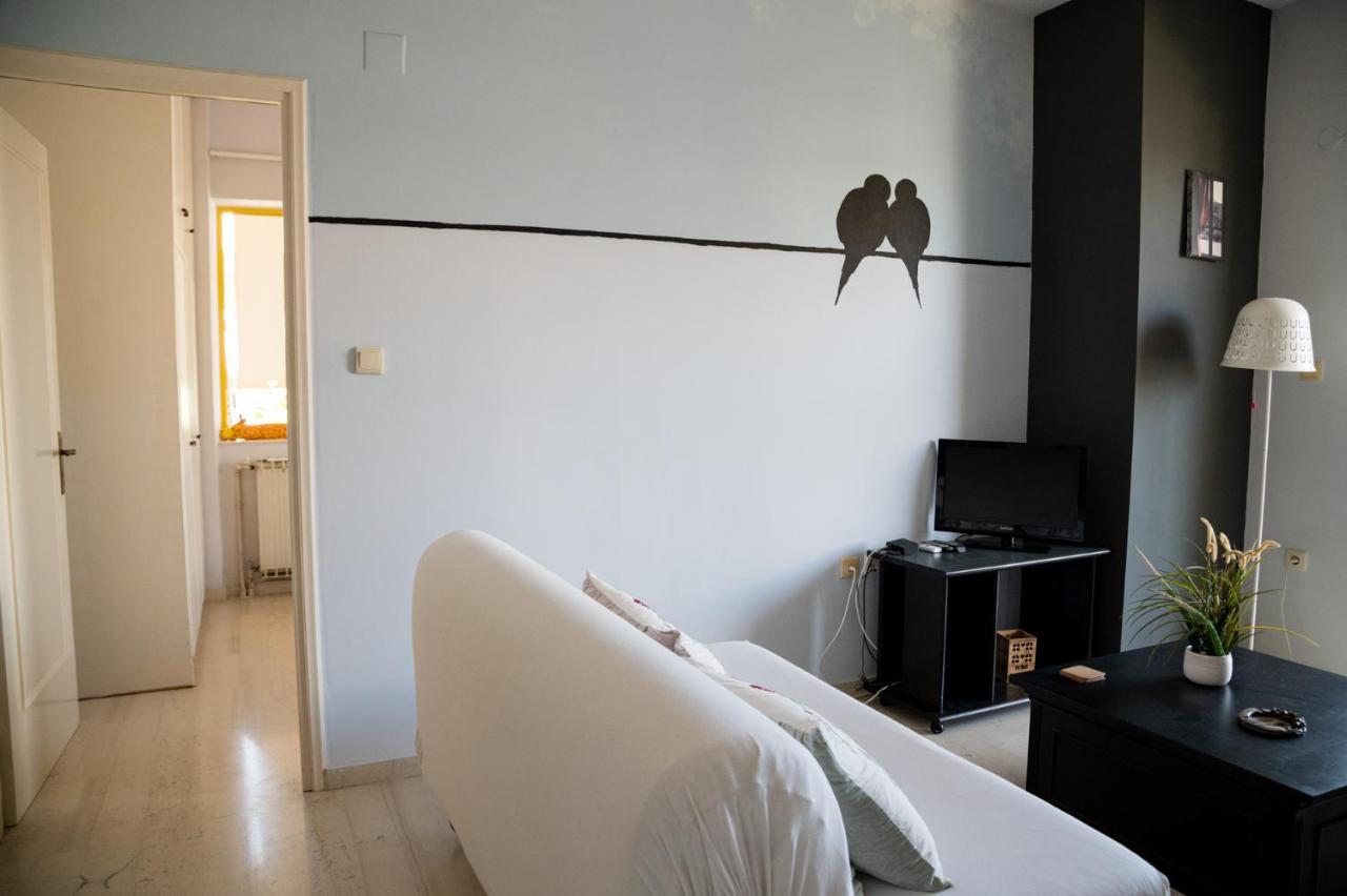 Eftihia Apartments By The Sea Rethymno  Екстер'єр фото