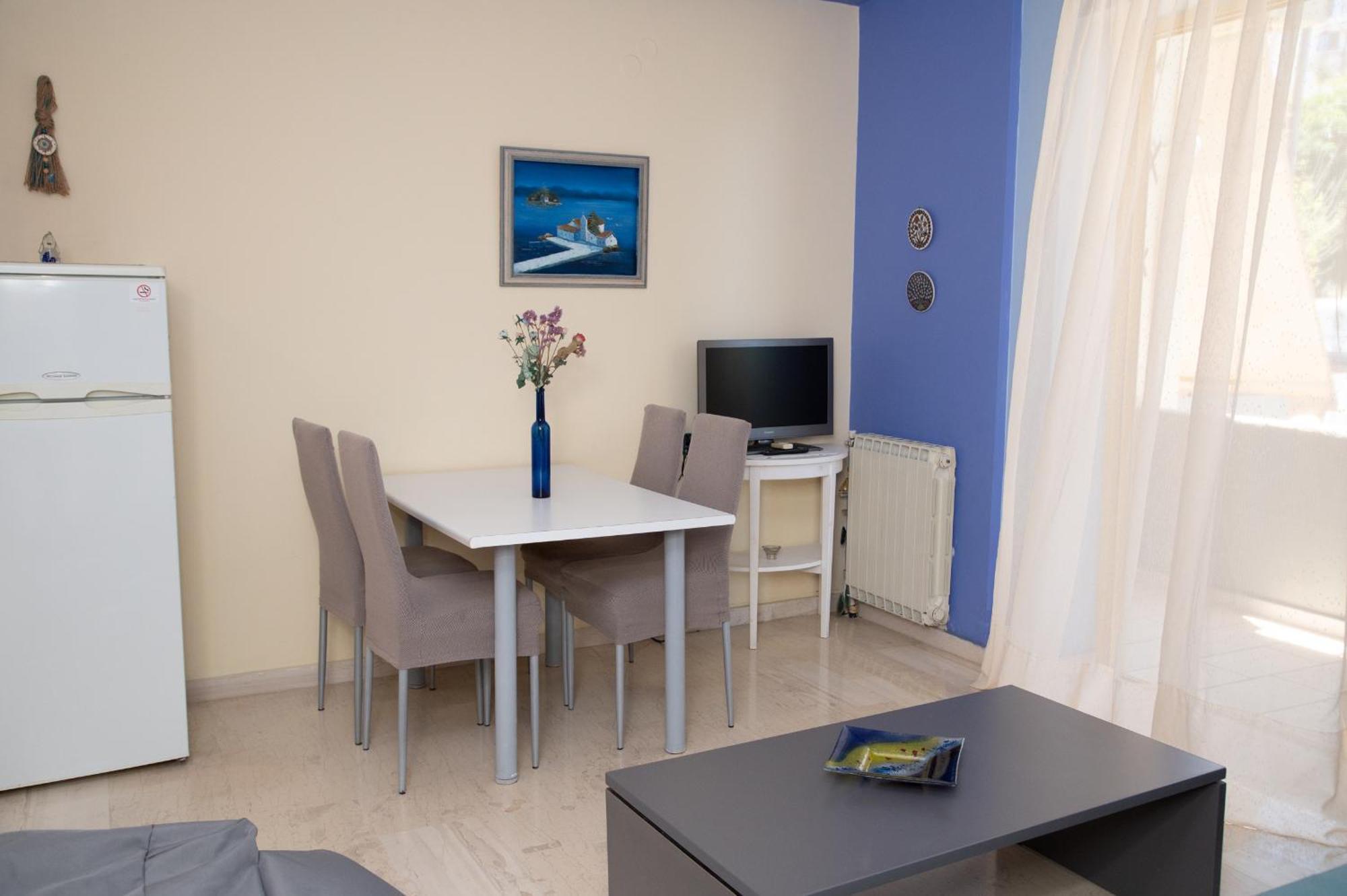 Eftihia Apartments By The Sea Rethymno  Екстер'єр фото