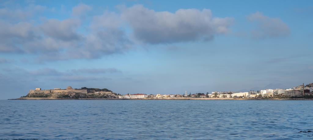 Eftihia Apartments By The Sea Rethymno  Екстер'єр фото