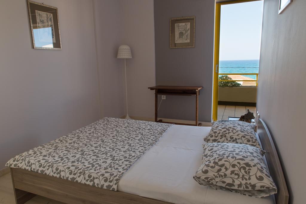 Eftihia Apartments By The Sea Rethymno  Екстер'єр фото